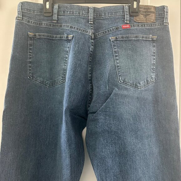 Wrangler Premium Quality Straight Fit Mens Jeans Size 38x30 Blue Denim Blend - Picture 6 of 7
